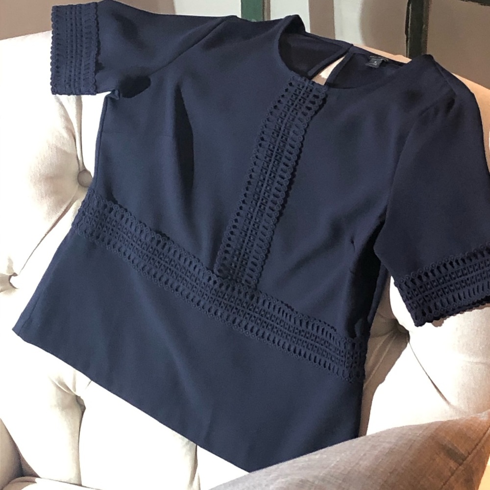 Ann Taylor Short Sleeve Top